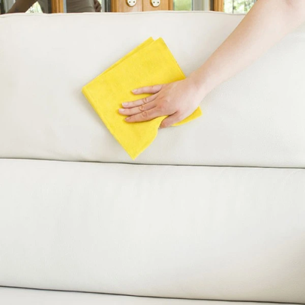 Как и чем почистить кресло?